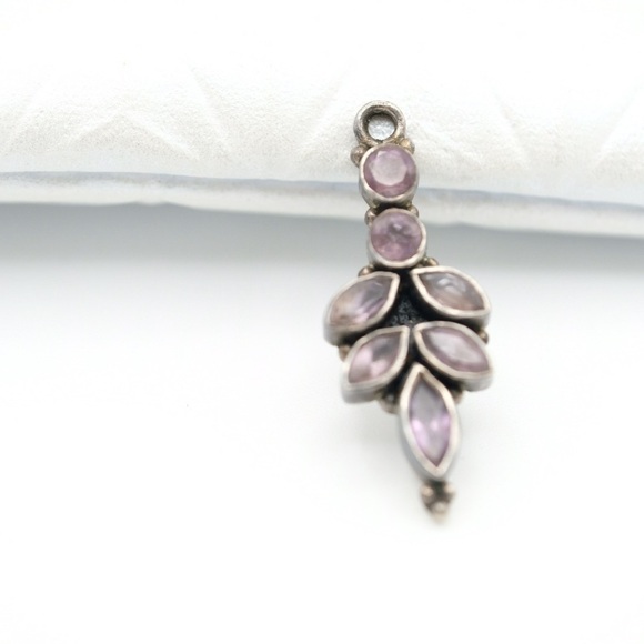 Very sweet  Vintage Amethyst Pendant - Picture 6 of 13